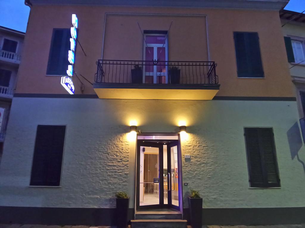 Hotel Astor Pisa Esterno foto