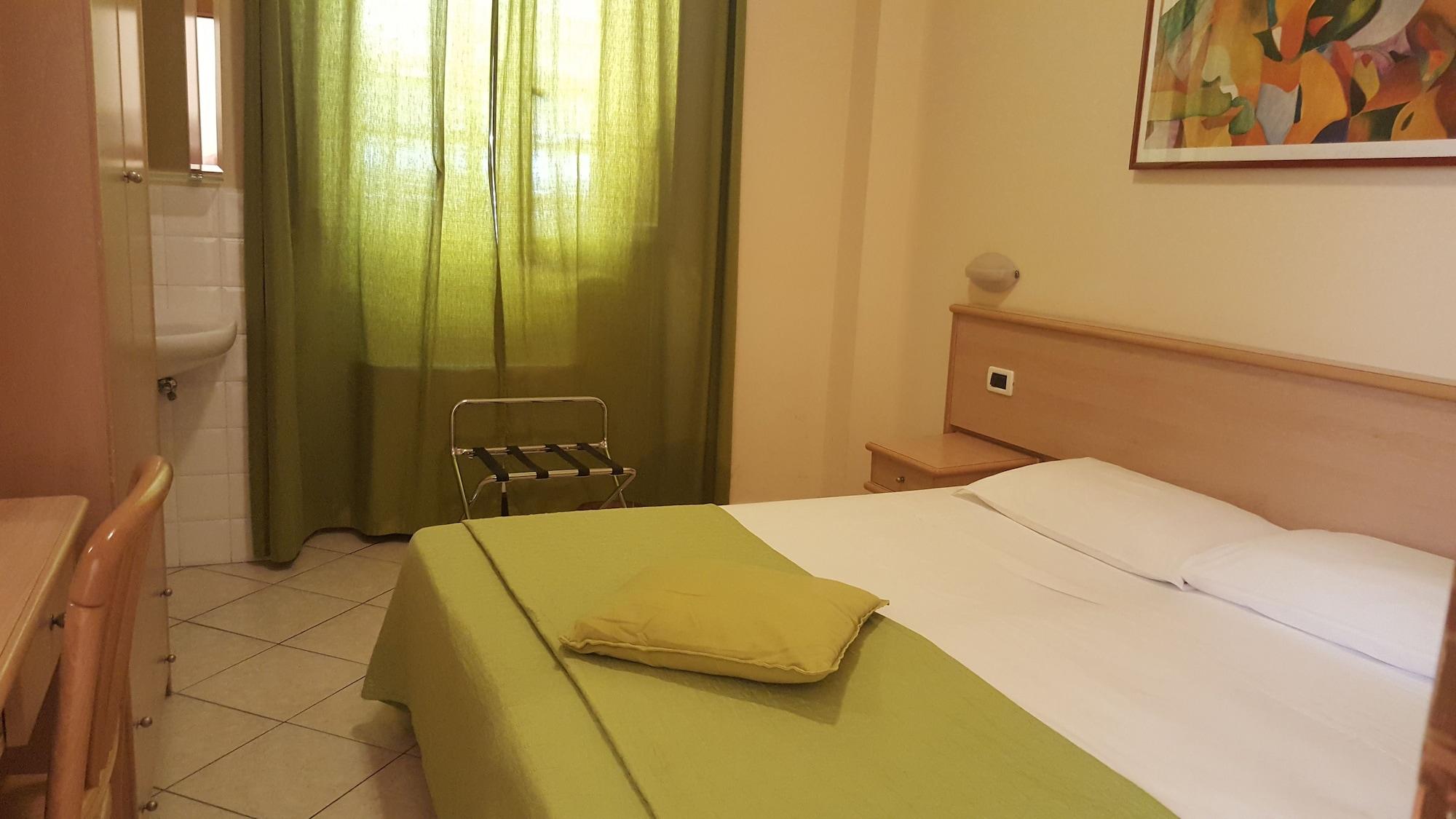 Hotel Astor Pisa Esterno foto