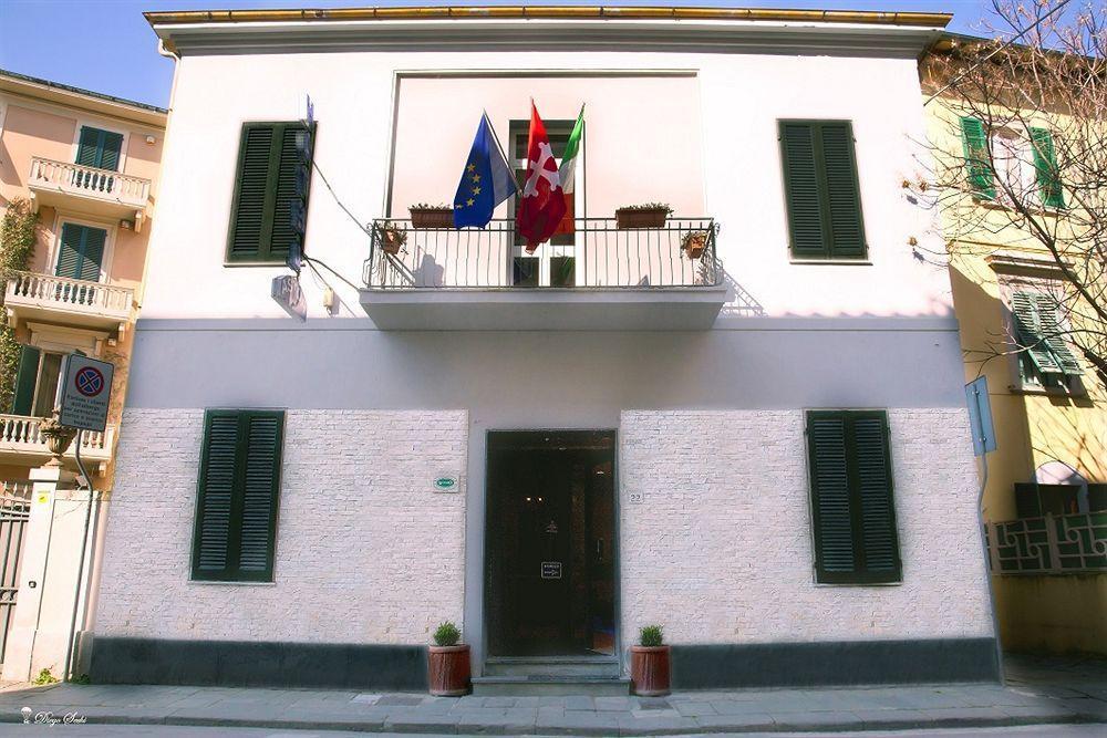 Hotel Astor Pisa Esterno foto